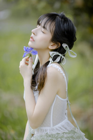 日日摸夜夜添老司机