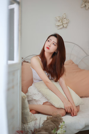 啪神Ben爆乳肥臀女教师