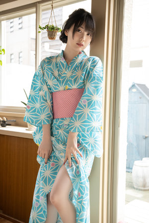 小姐弟荒原历险完整版