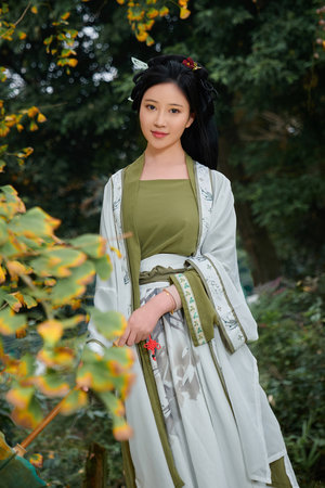 搞笑一家人中文配音版在哪看